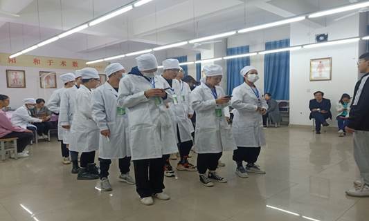 说明: E:\西安海棠职业学院工作记录\专项工作\技能比赛\2020年省级中药传统技能竞赛\IMG20201027081652.jpg