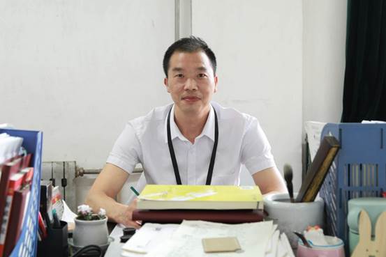 说明: 伊阳超